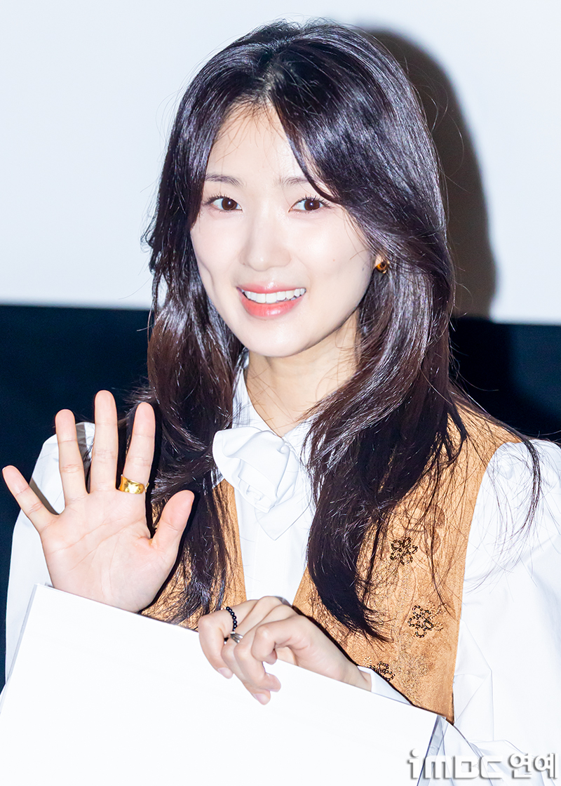 김혜윤 반지 wearing PB034R